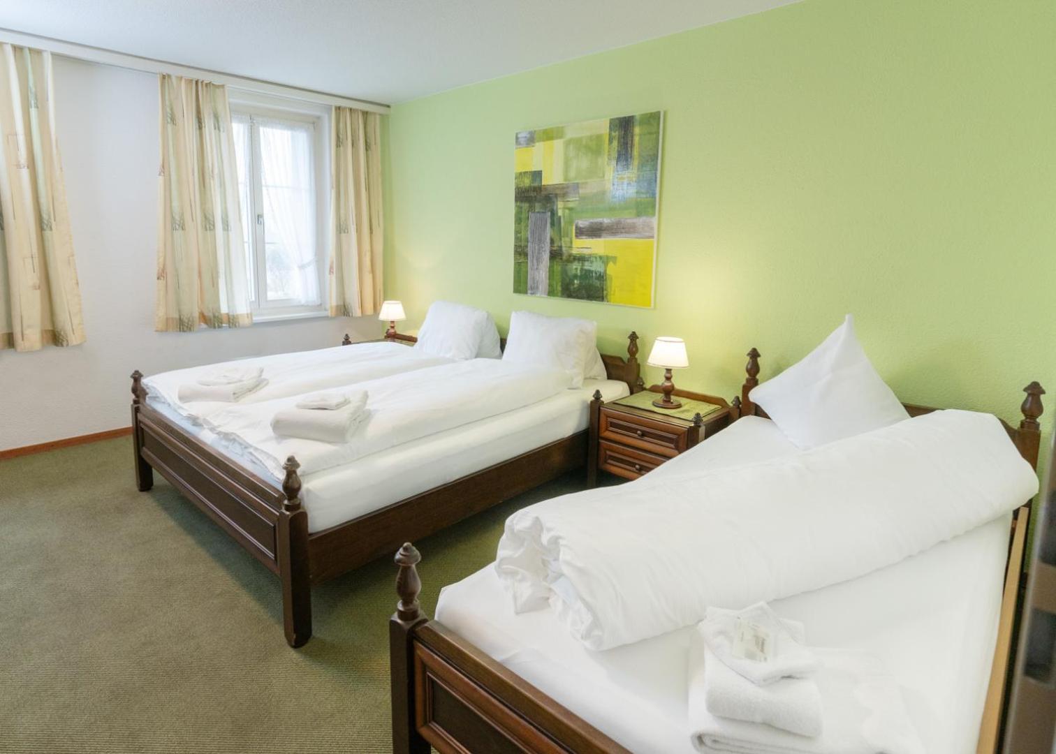 Hotel Restaurant Kreuz Kaiserstuhl Kültér fotó