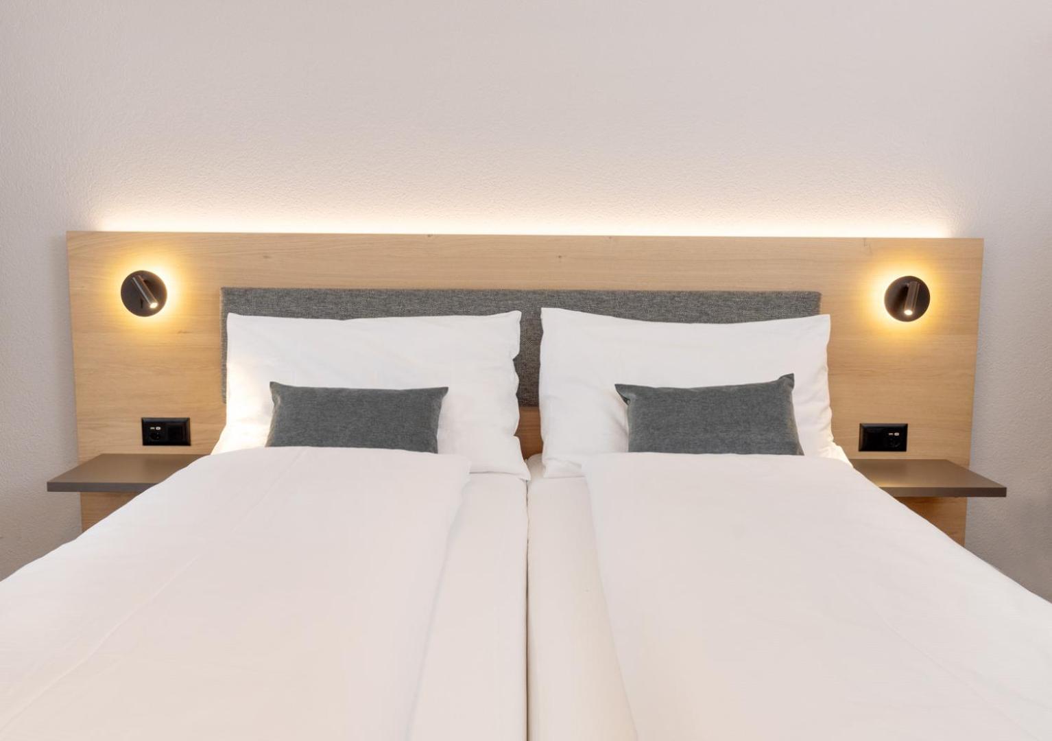 Hotel Restaurant Kreuz Kaiserstuhl Kültér fotó
