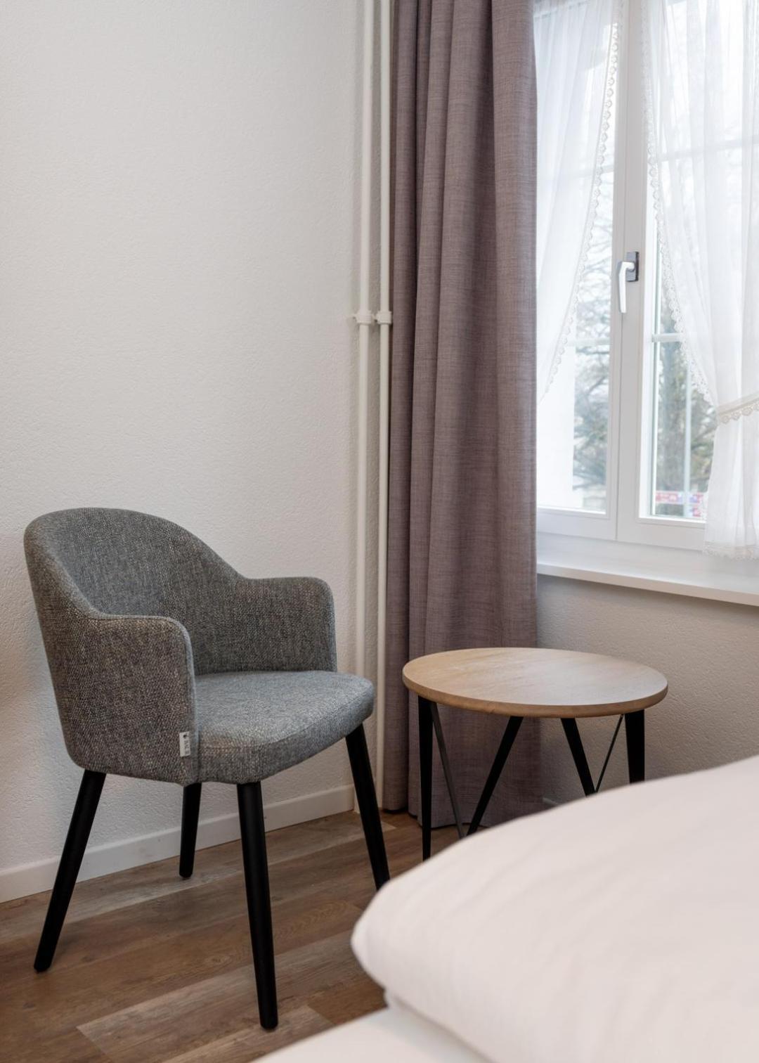 Hotel Restaurant Kreuz Kaiserstuhl Kültér fotó