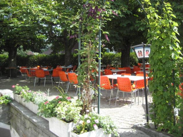 Hotel Restaurant Kreuz Kaiserstuhl Kültér fotó